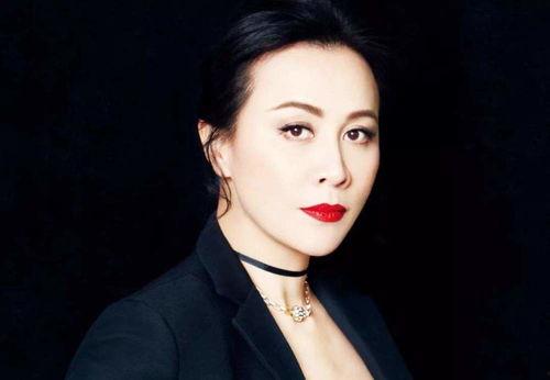 杨颖爆料刘嘉玲视频事件,真相背后引热议